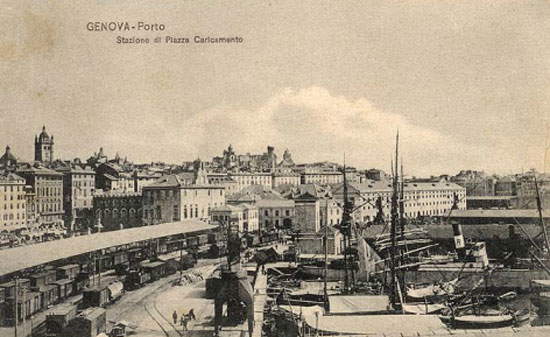 Der alte Hafen von Genua in einer historischen Aufnahme