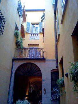 Il cortile di Palacio de San Domenico