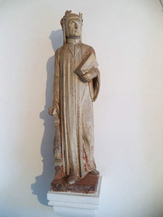 Die Statue von Dante