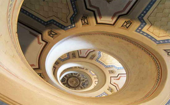 Die Wendeltreppe des Palazzo Barozzi