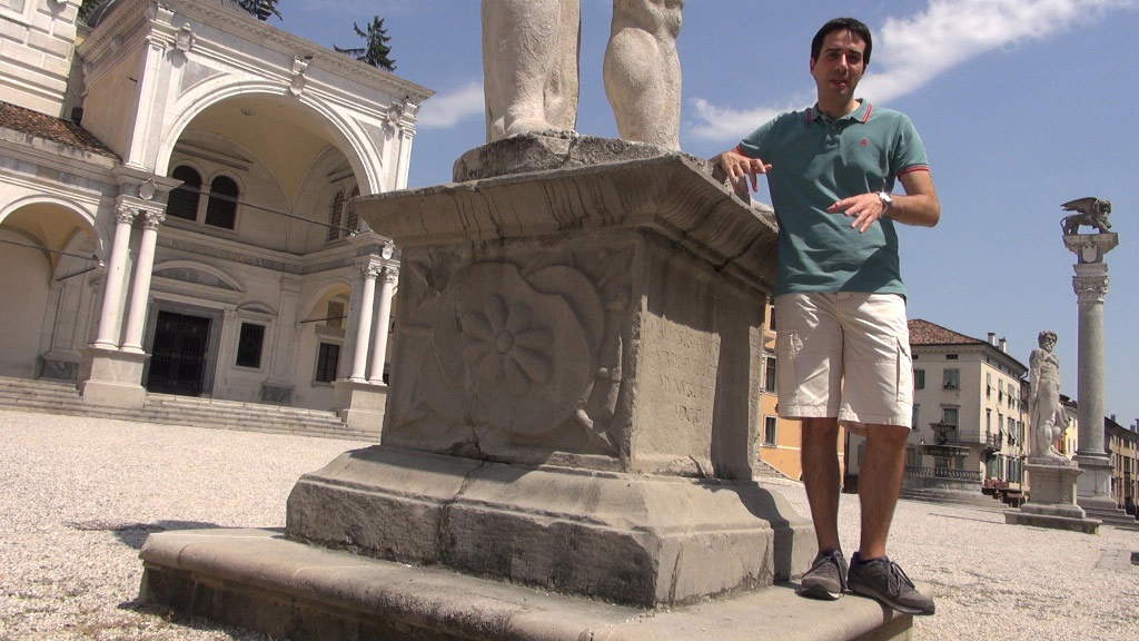 Fabrizio a Udine in Piazza Libertà