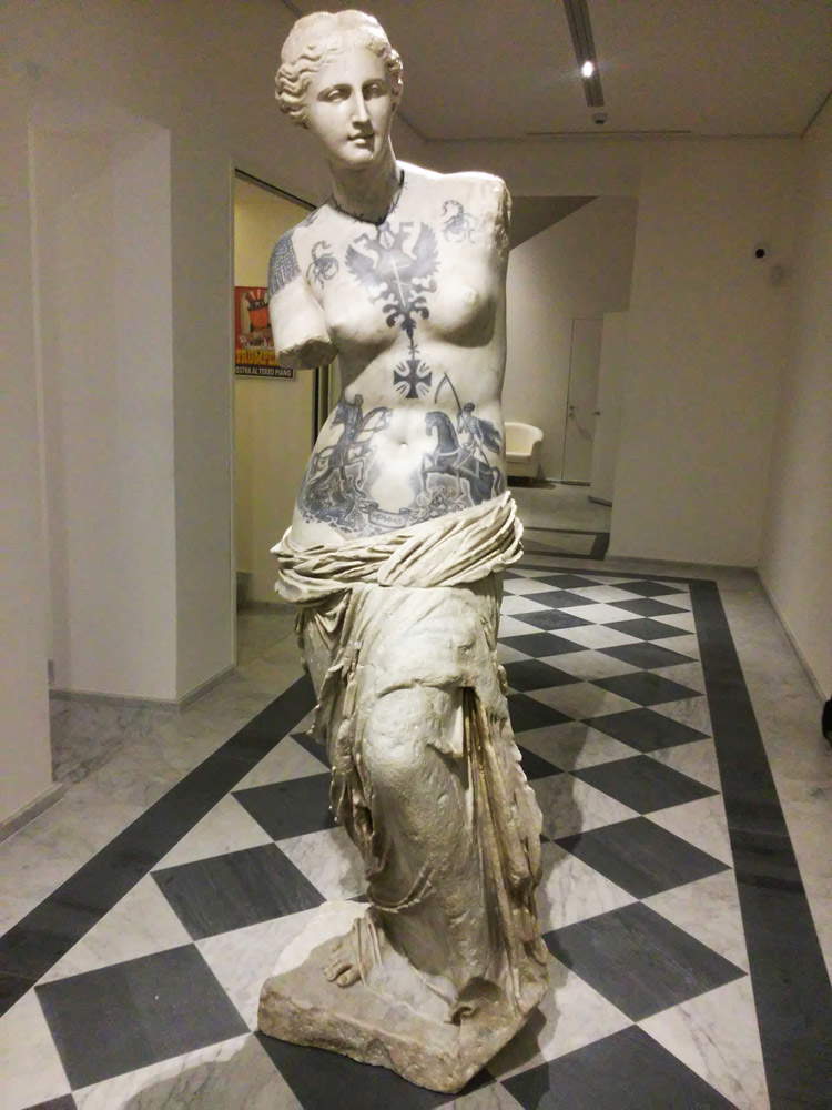 Fabio Viale, Venus