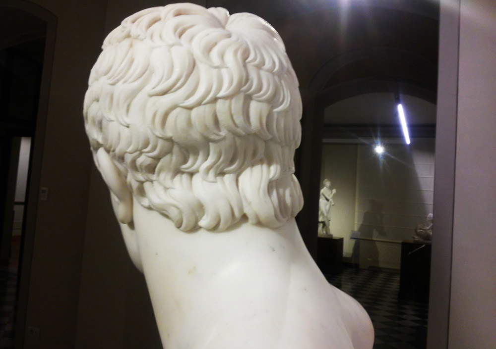 Antonio Canova e bottega, Ritratto di Napoleone Bonaparte, Dettaglio dei capelli