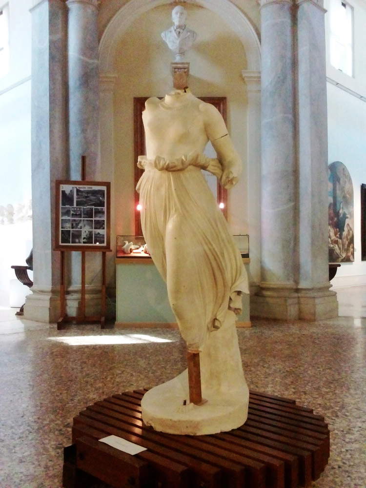 Antonio Canova, Ebe