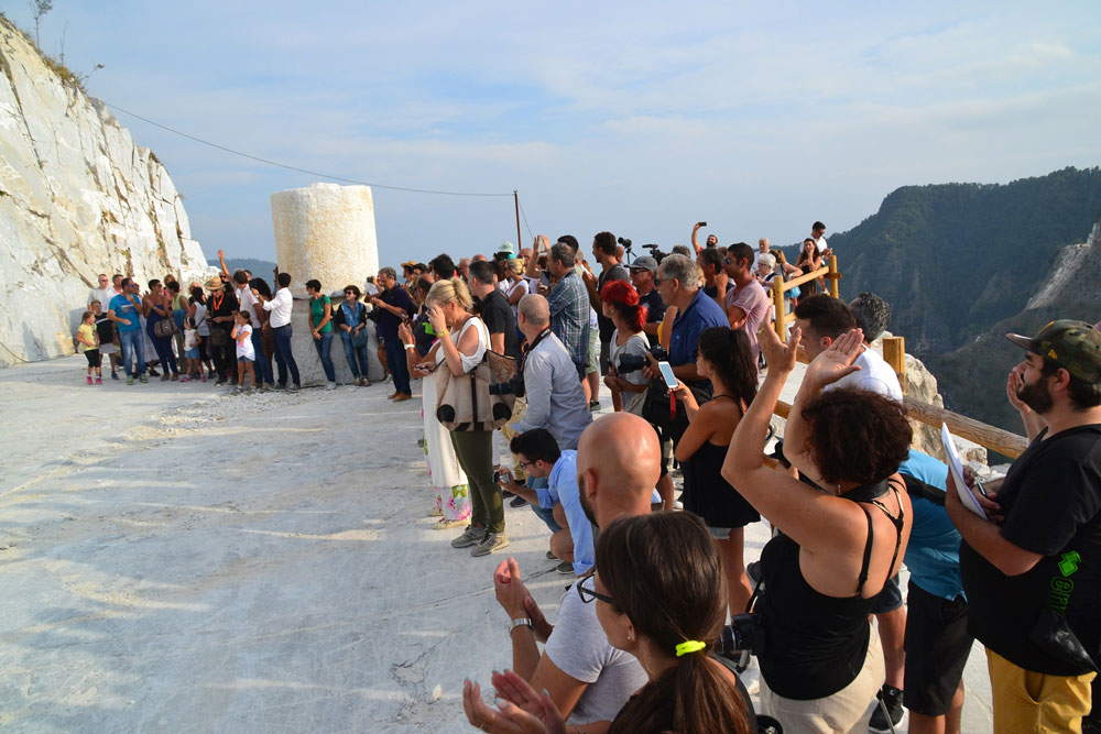 Inauguración del David de Eduardo Kobra. Foto Créditos Irene Vajra Inauguración del David de Eduardo Kobra. Foto Créditos Irene Vajra