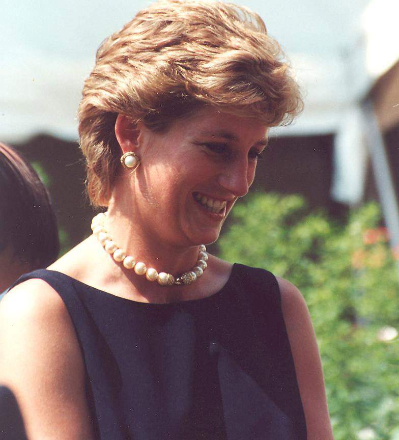 Vingt ans après la mort de Lady Diana, la Reggia di Venaria célèbre la princesse du peuple.