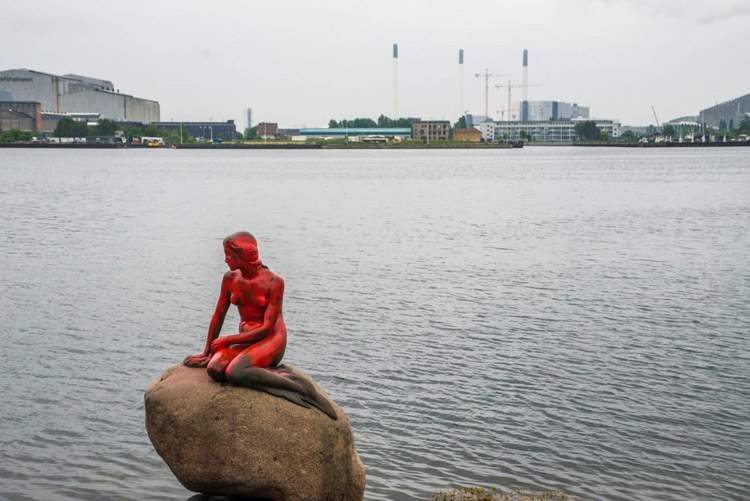 Copenhagen, the famous Little Mermaid daubed.