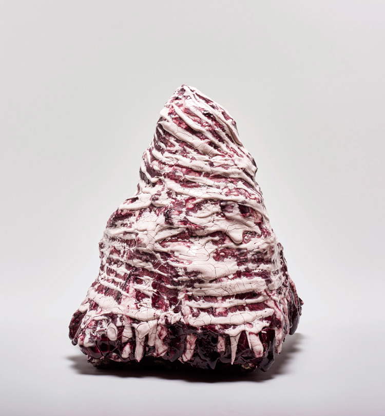 Annabeth Rosen, Rale (2015; cerámica, 31 x 33 x 36 cm)