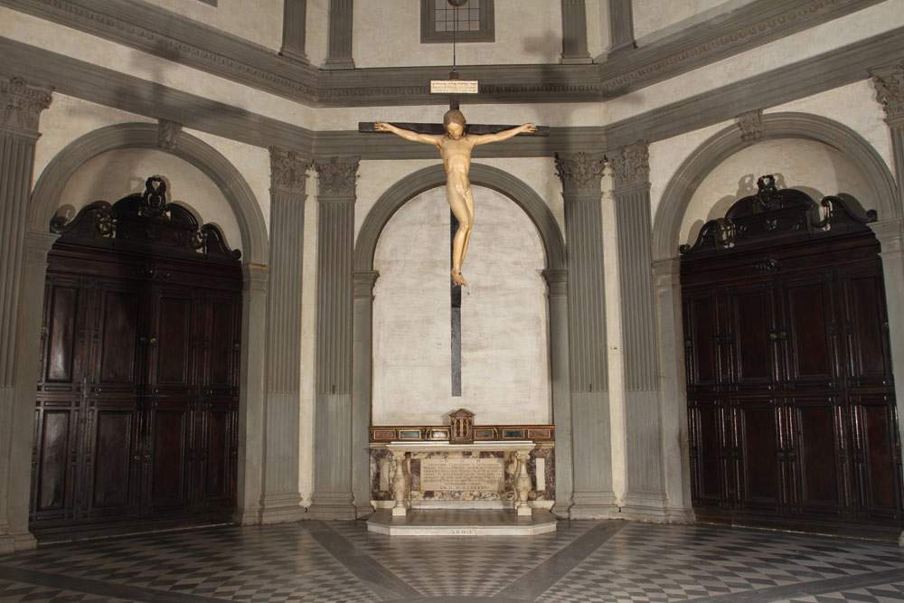 New lighting for Michelangelo's Crucifix of the Holy Spirit
