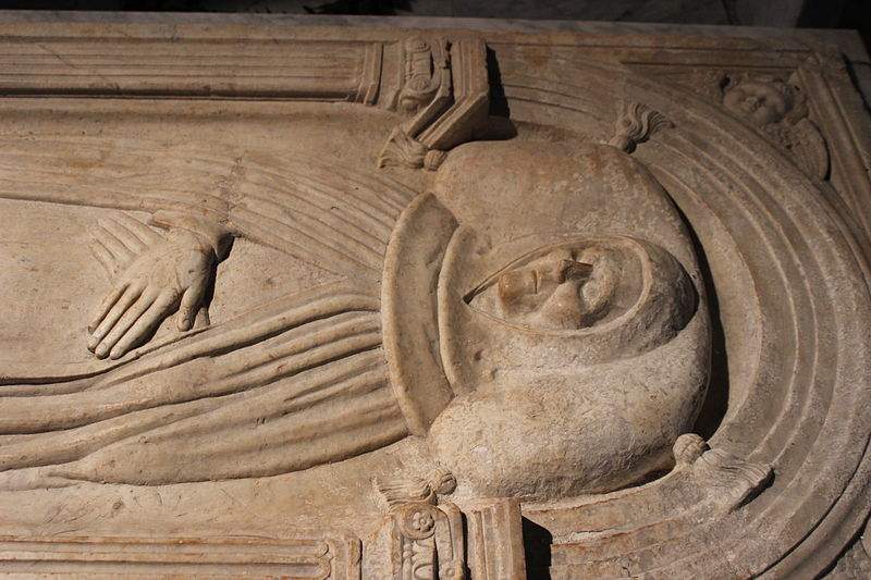 Rome, la dégradation du tombeau de Beato Angelico, un monument du 15e siècle