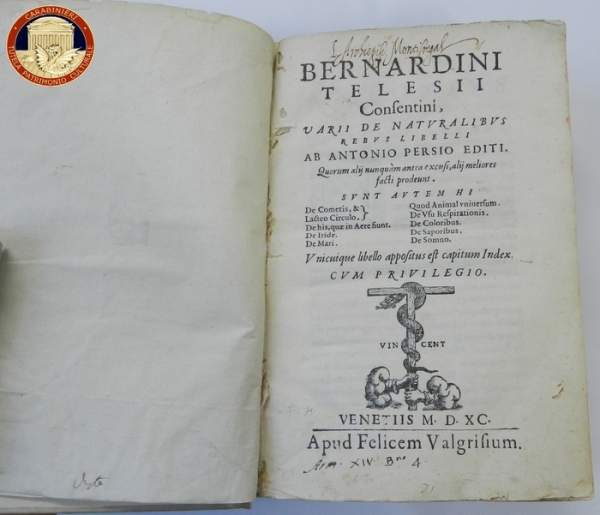 Les carabiniers trouvent à Boston un livre de 1590 volé à Monreale
