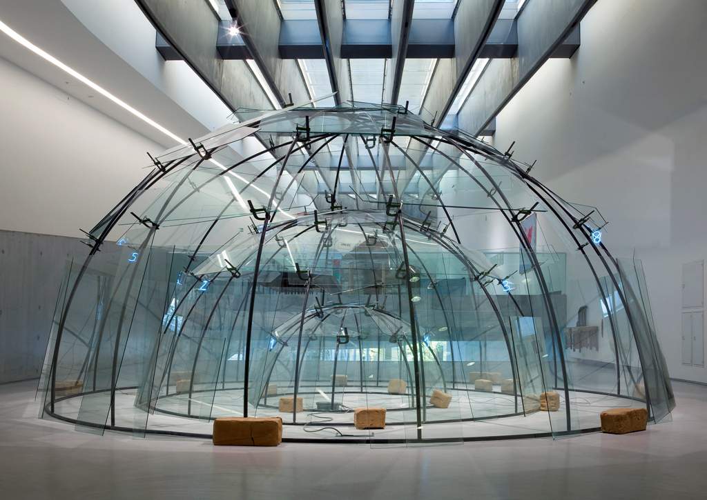 Les célèbres igloos de Mario Merz font l'objet d'une grande rétrospective à Milan