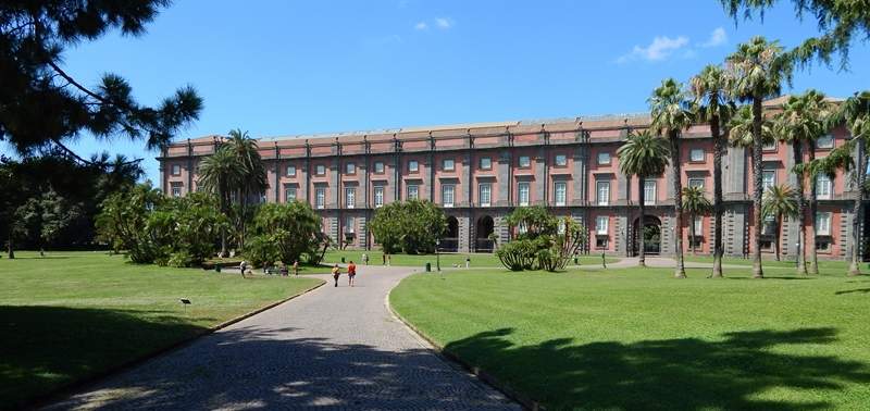 Naples, Radio Capodimonte is born: it is the first radio station of an Italian museum