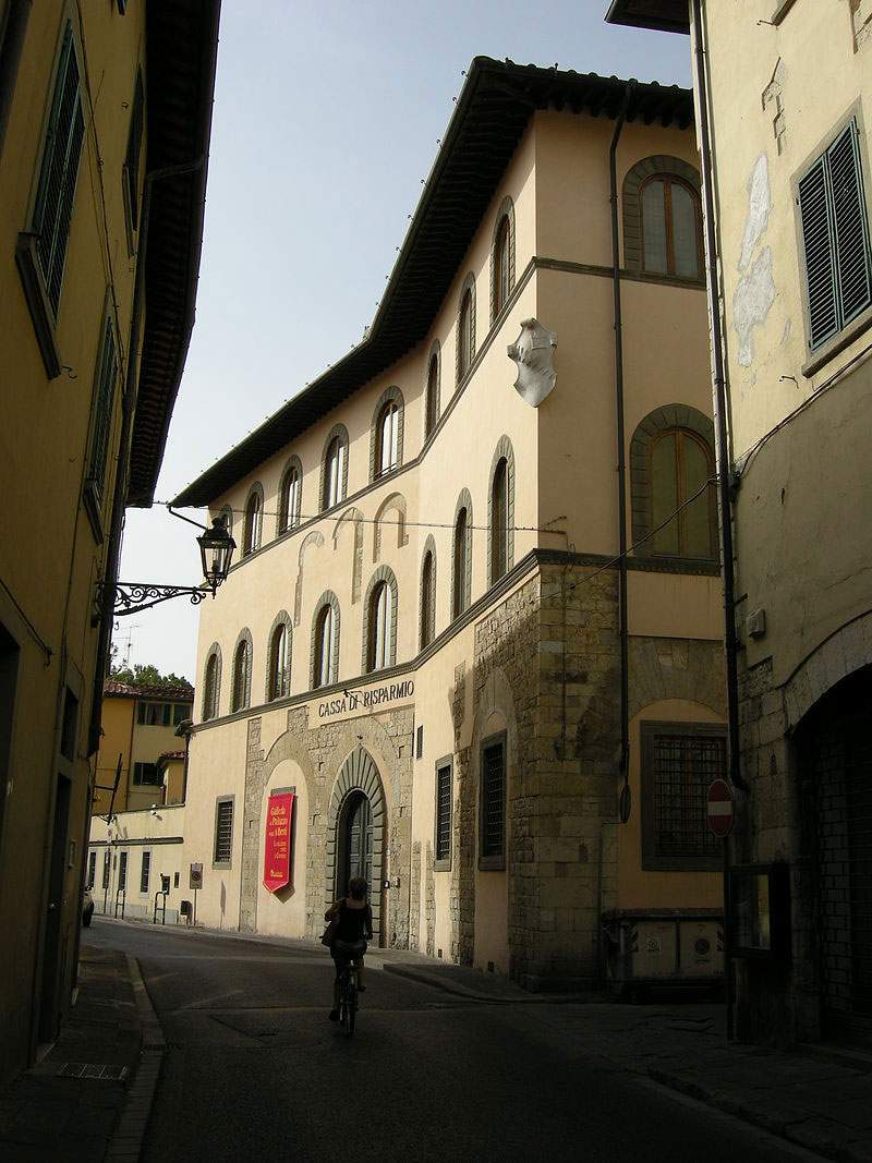 Des œuvres de Caravaggio, Bellini et Lippi reviennent à la galerie du Palazzo degli Alberti à Prato pour une exposition temporaire. 