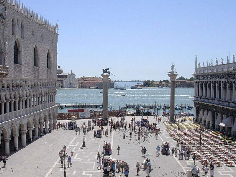 Alla ricerca della terza colonna di San Marco a Venezia