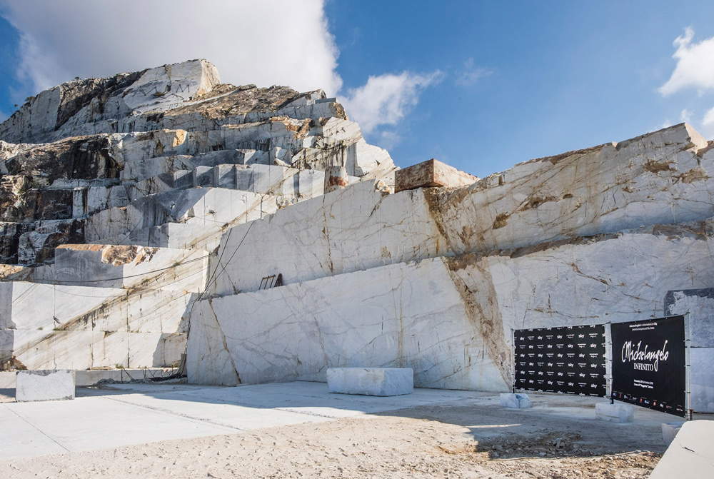 The premiere of the film Michelangelo Infinito in the Cava Ruggetta di Calacata Borghini in Carrara