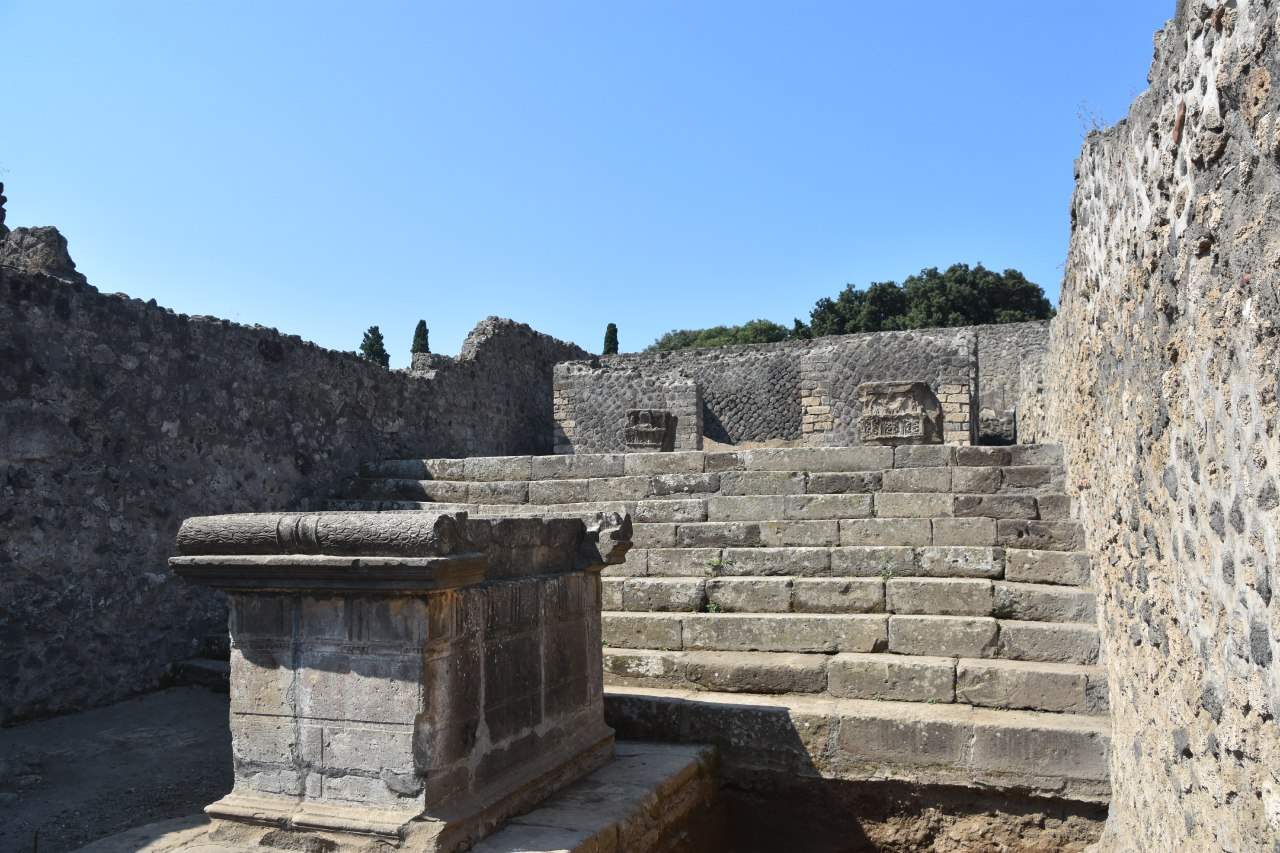 Pompeii: an inscription discovered that would confirm the date of the eruption