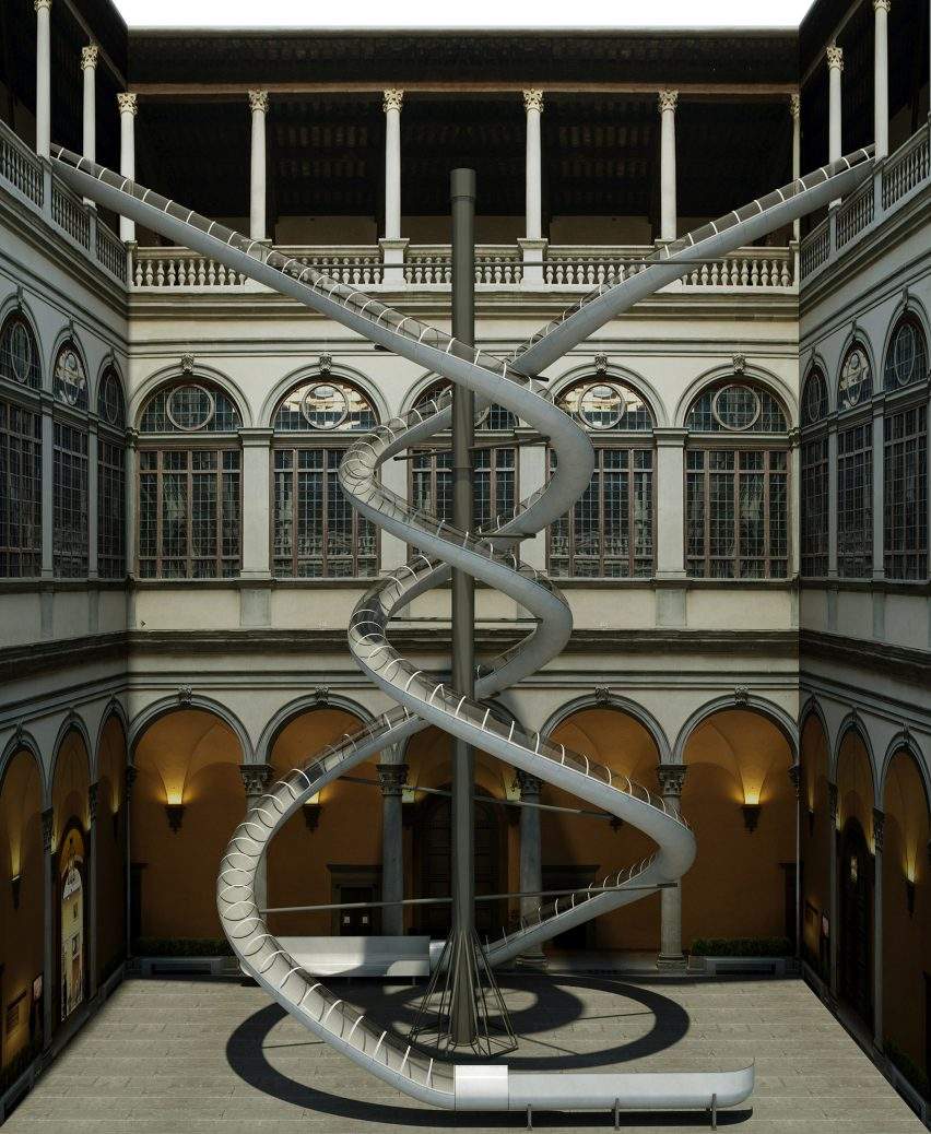 Florence, les méga-glissières de Carsten Höller au Palazzo Strozzi explorent les émotions des visiteurs