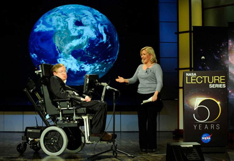 Le monde pleure Stephen Hawking, grand astrophysicien et cosmologiste
