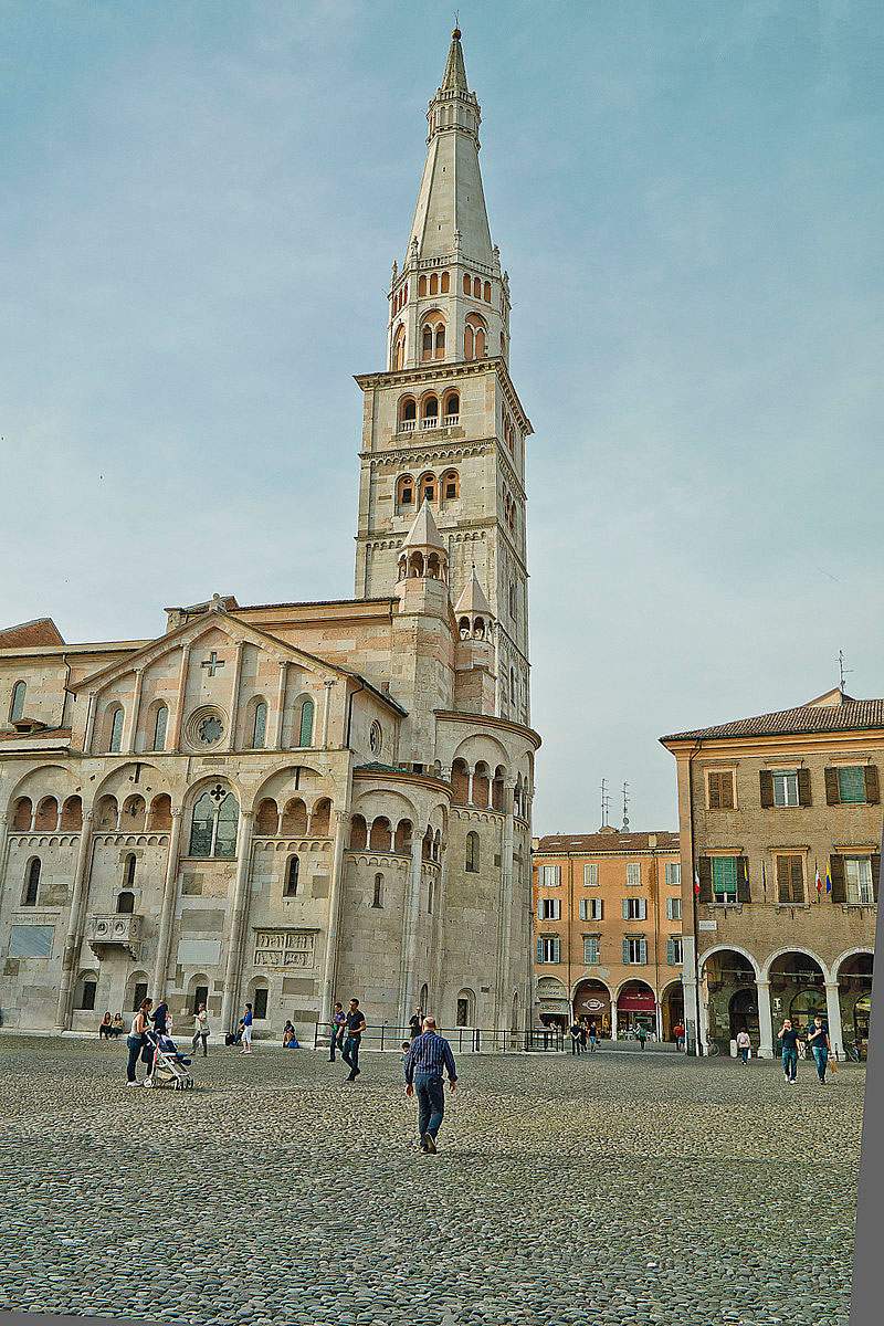 From tomorrow, the Ghirlandina Tower in Modena will be open again