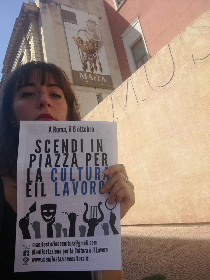For free Sunday leafleting all over Italy for the big event on Oct. 6