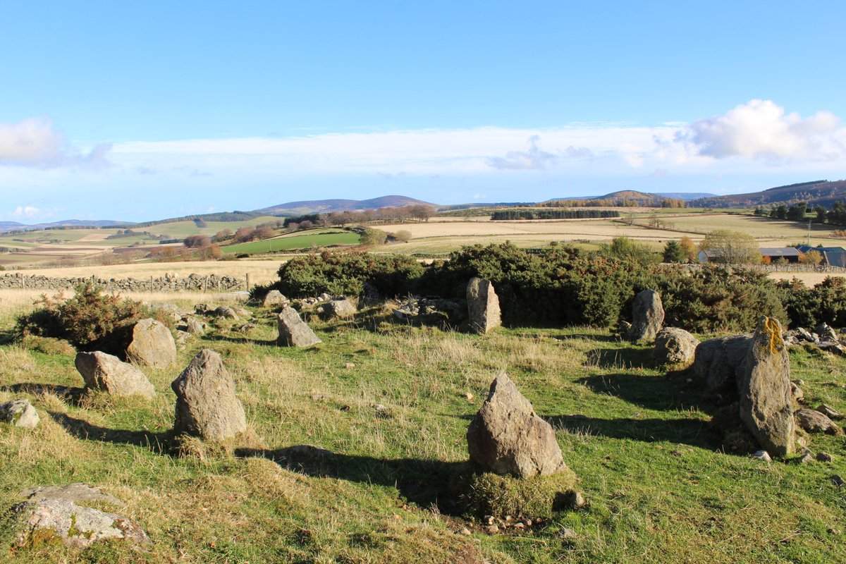 Scotland, a remarkably well-preserved miniature Stonehenge discovered
