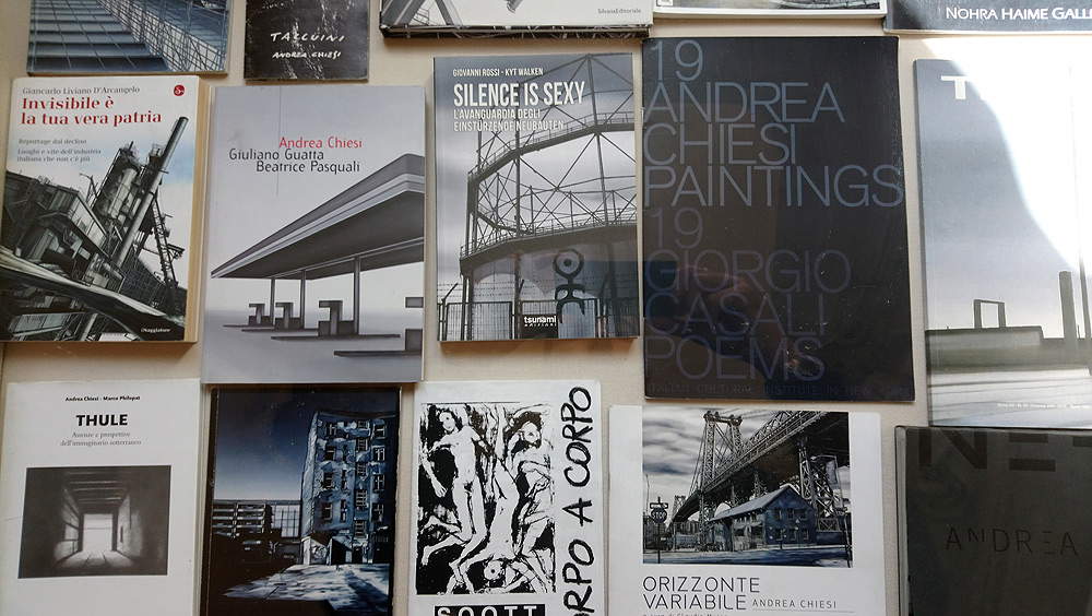 Immagini dalla mostra 'I luoghi ultimi' di Andrea Chiesi