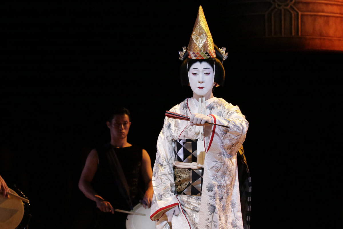 Bandō Tamasaburō in Yugen, der ab dem 27. September 2019 als spezielle Kabuki-Kino-Edition in den japanischen Kinos anläuft. © Takashi Okamoto Bandō Tamasaburō in Yugen, der ab dem 27. September 2019 als spezielle Kabuki-Kino-Edition in den japanischen Kinos anläuft. © Takashi Okamoto