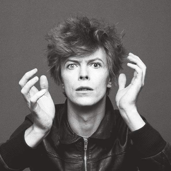 David Bowie, photographies inédites de Masayoshi Sukita dans un livre sur leur relation