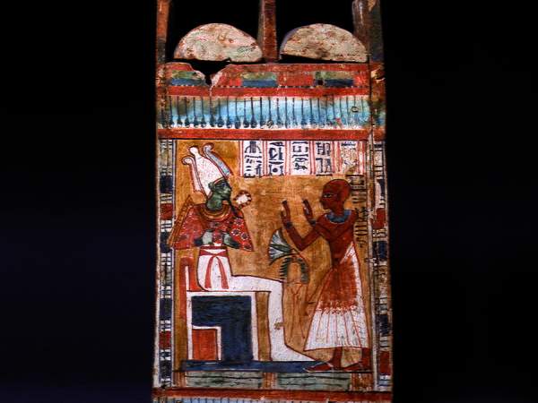 Anciennes momies égyptiennes exposées au Musée archéologique national de Florence