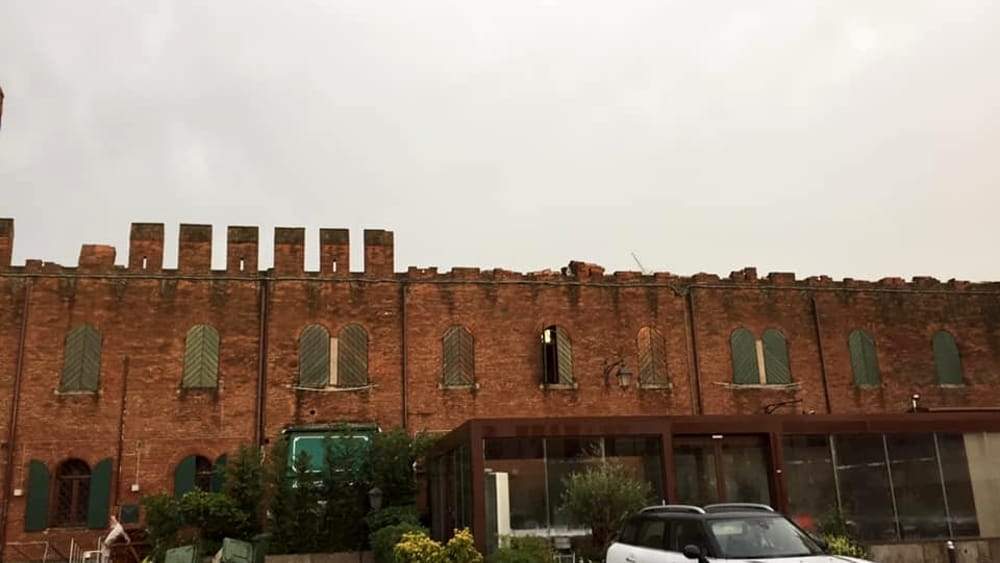 Montagnana, danni alle mura medievali: il maltempo fa crollare le merlature