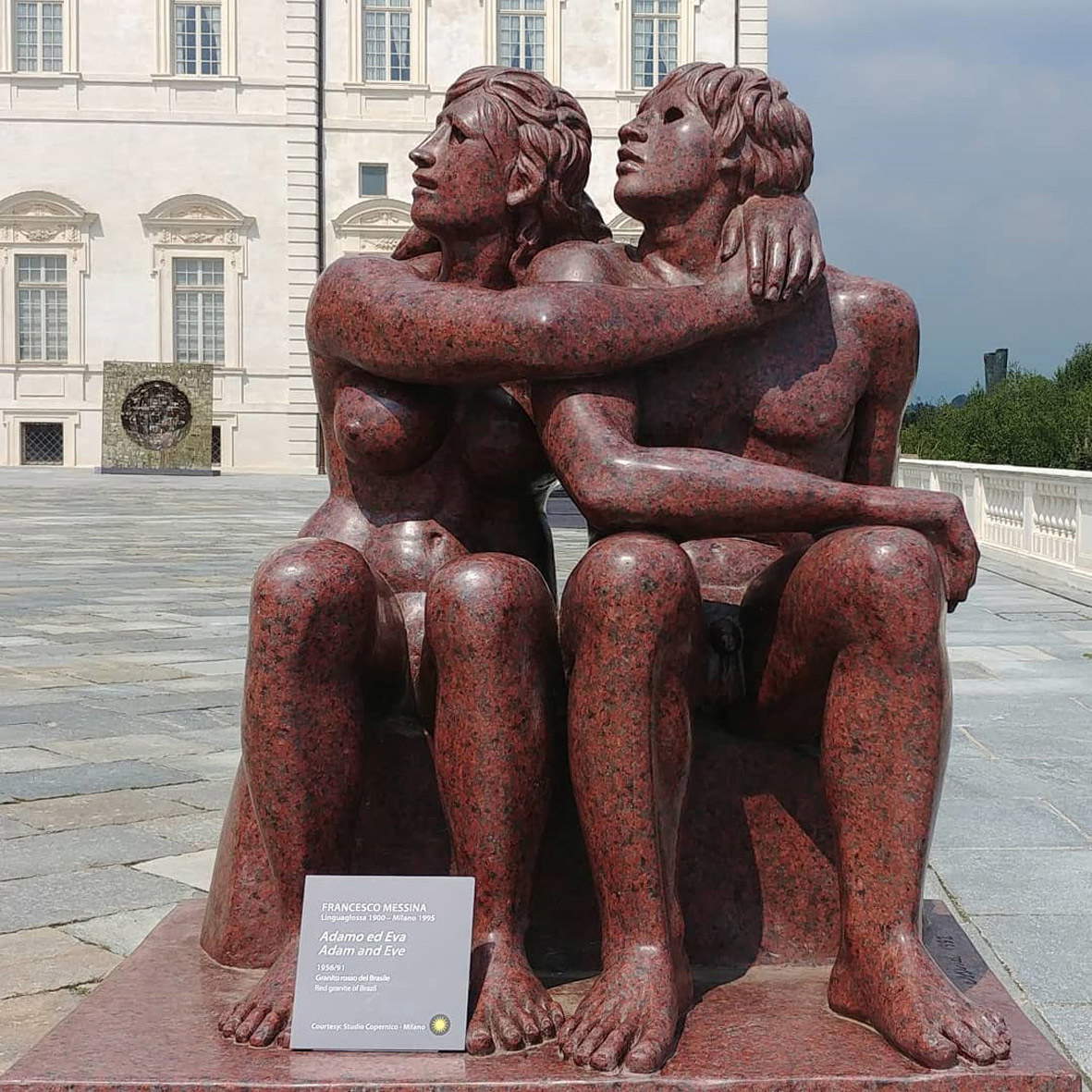 Francesco Messina, Adam und Eva (Granit, 200 x 150 cm) Francesco Messina, Adam und Eva (Granit, 200 x 150 cm)