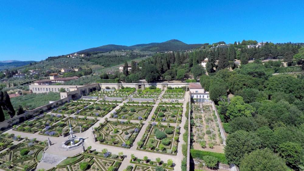 Free guided tours of the Garden of the Medici Villa of Castello 