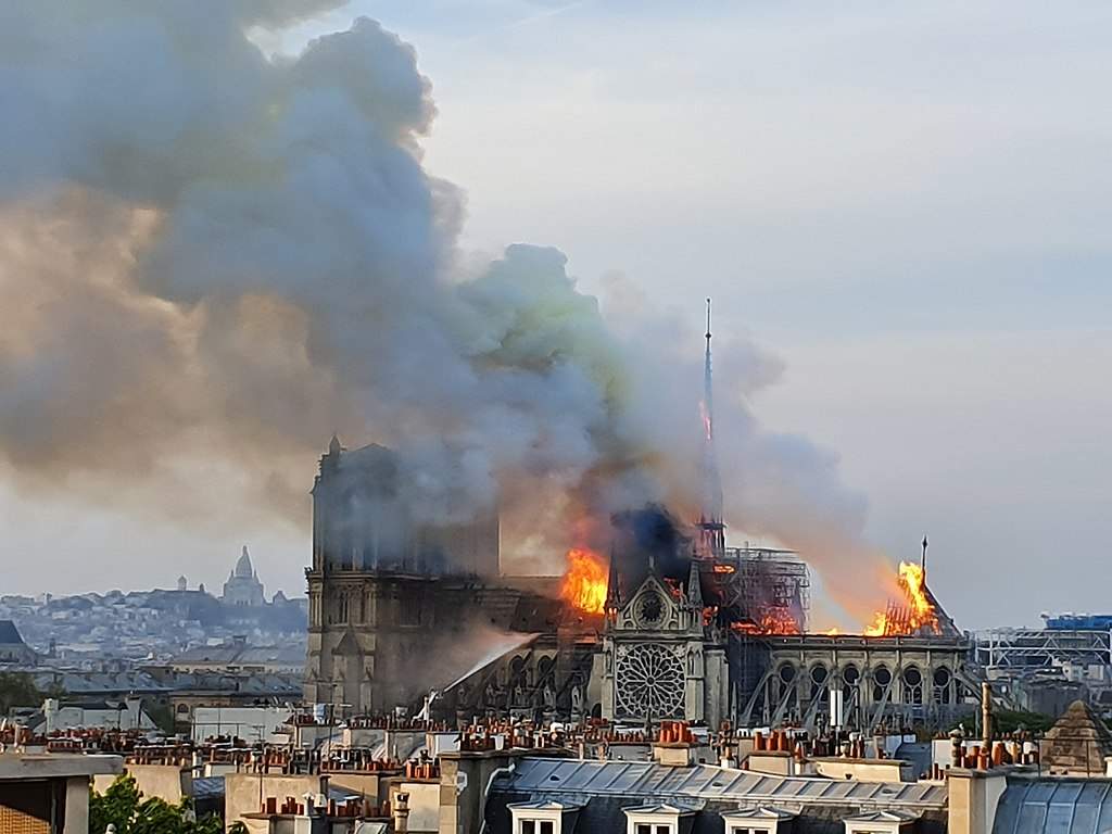 Notre Dame, bill is being studied to skip preservation rules to speed up reconstruction. Cultural professionals protest