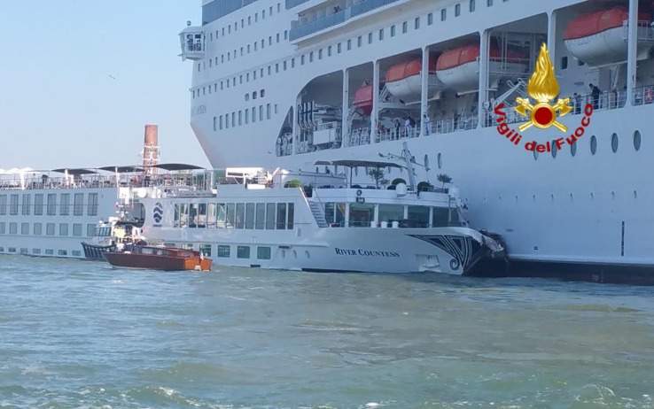 Venice accident, minister Bonisoli: away big ships from the center of Venice
