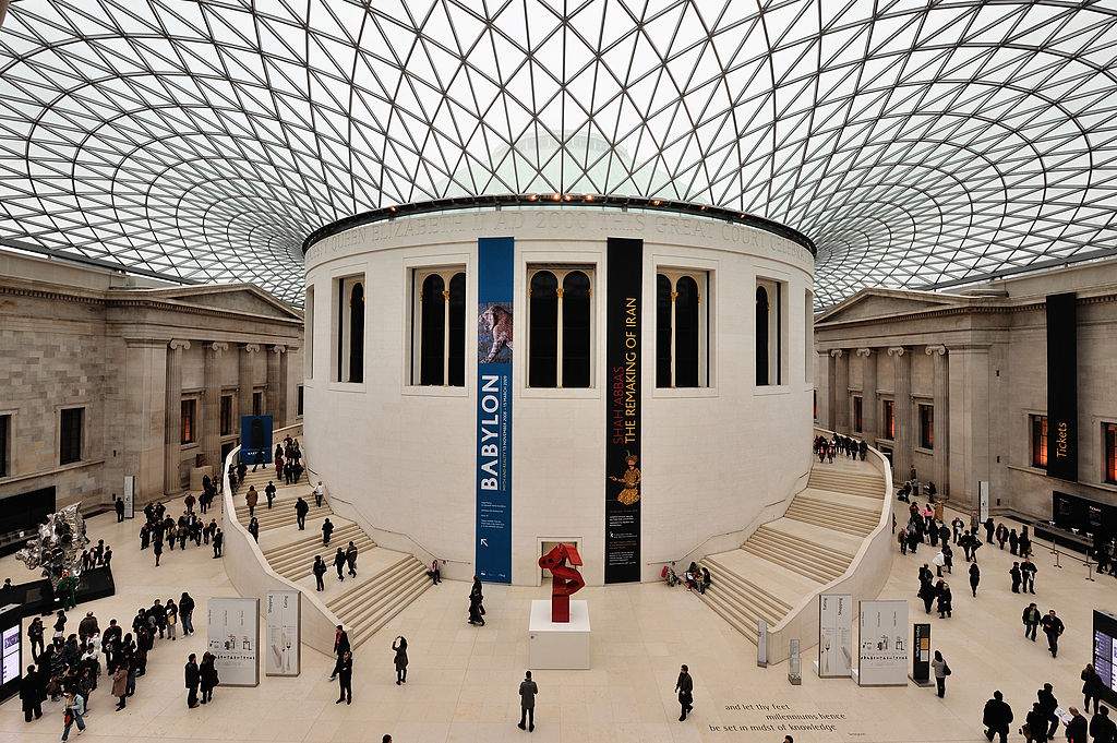 Accusations contre le British Museum : 