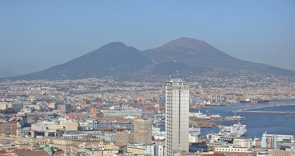 Napoli, arrestata la custode di Villa Livia: secondo l'accusa prelevava le opere antiche del museo e le svendeva