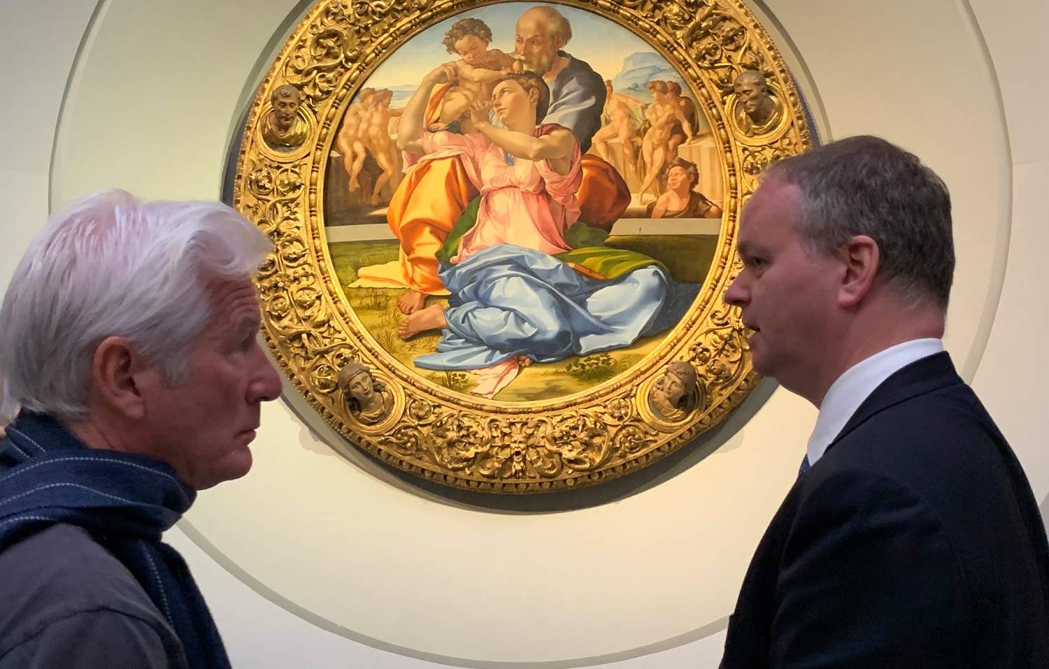 Richard Gere is in Florence: for him the keys to the city, and a visit to the Uffizi