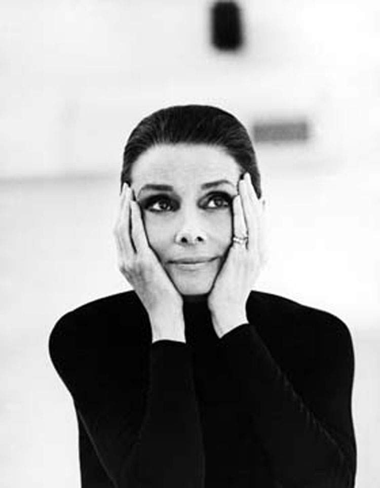 Audrey intime. À La Spezia, un portrait inédit et privé d'Audrey Hepburn dans une exposition-biographie réalisée par son fils.