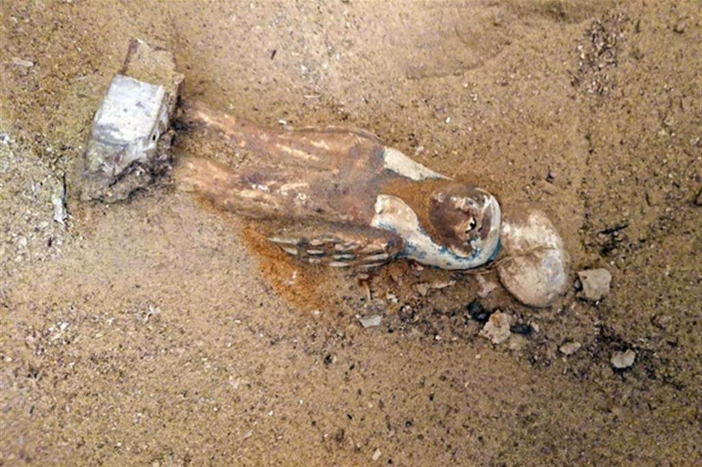 Égypte, Une équipe de chercheurs italo-égyptienne découvre une nouvelle tombe contenant 35 momies