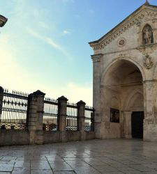 Das Sankt-Michael-Heiligtum in Monte Sant'Angelo und der Kult des Erzengels auf dem Gargano