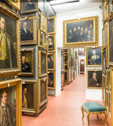 Si mostrano per la prima volta al pubblico ventisei depositi di grandi musei italiani negli scatti di Mauro Fiorese