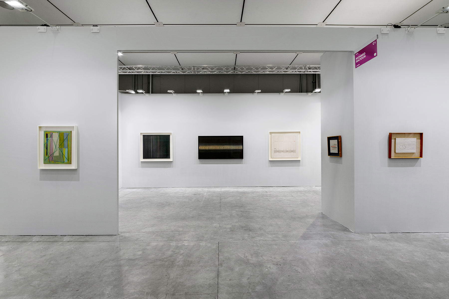 Vista de la instalación, Arte Fiera Bologna 2020, Bice Lazzari, Richard Saltoun Gallery. Foto Créditos Mattia Mognetti