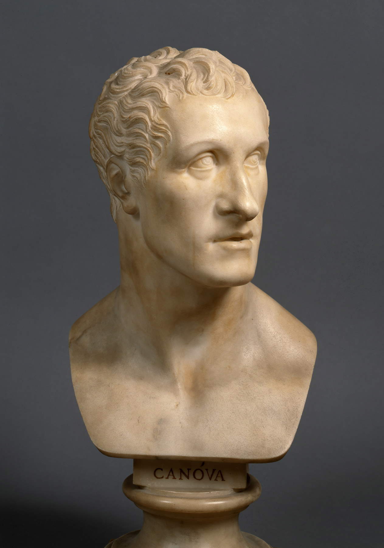 Antonio Canova, Buste d'Antonio Canova (1832 ; marbre, 50,5 × 23 × 21 cm ; Cité du Vatican, Musées du Vatican, inv. 15935)