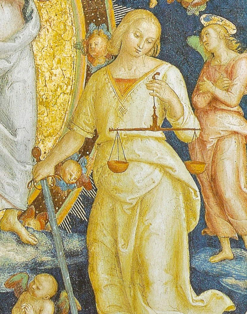 La figura de la Justicia. La restauración le ha devuelto el colgante revelador en el centro del pecho. Es el famoso nudo de Salomón.
	