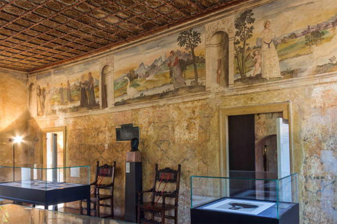 La casa dove Petrarca visse gli ultimi anni della sua vita ad Arquà (Padova)