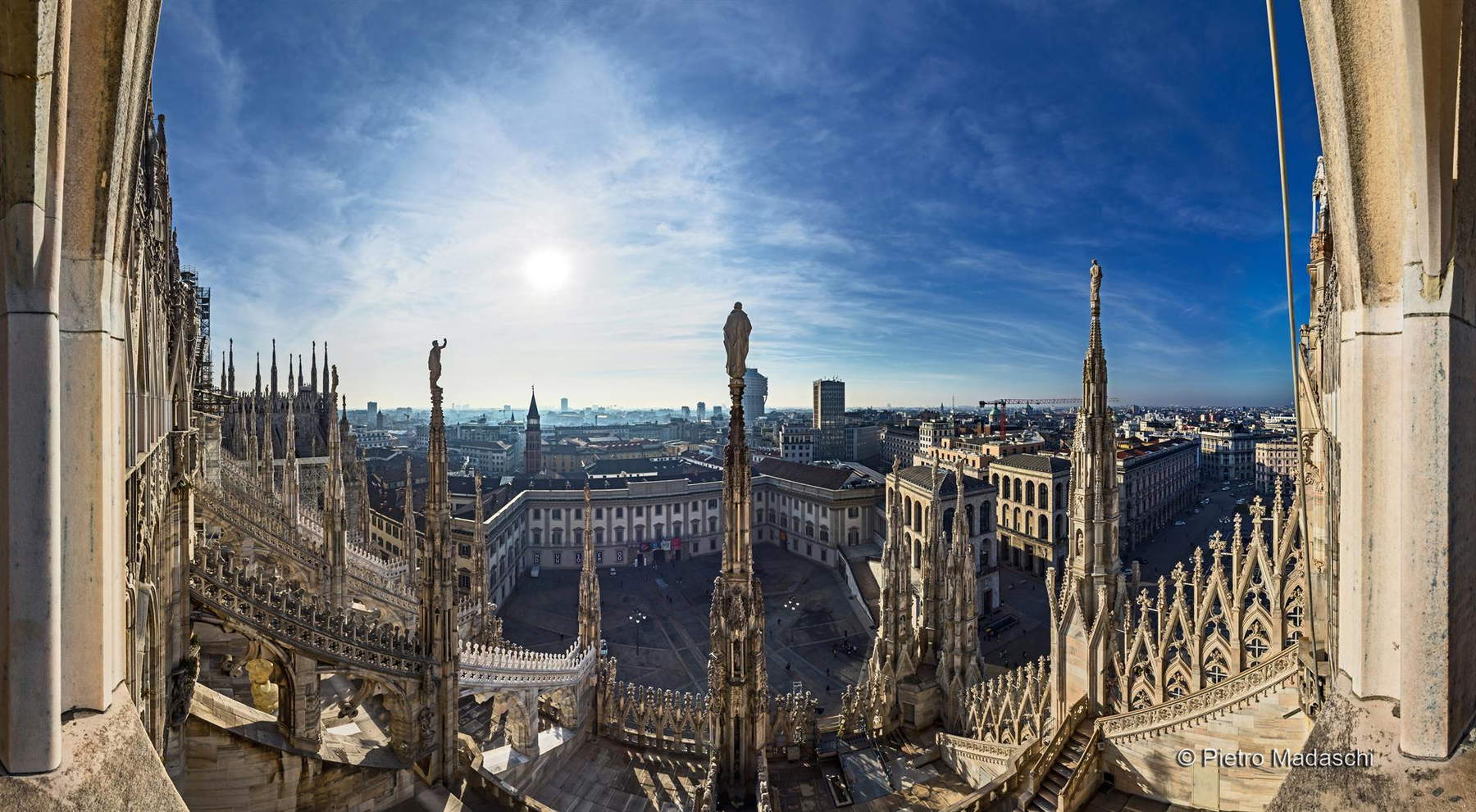 Les flèches de la cathédrale de Milan