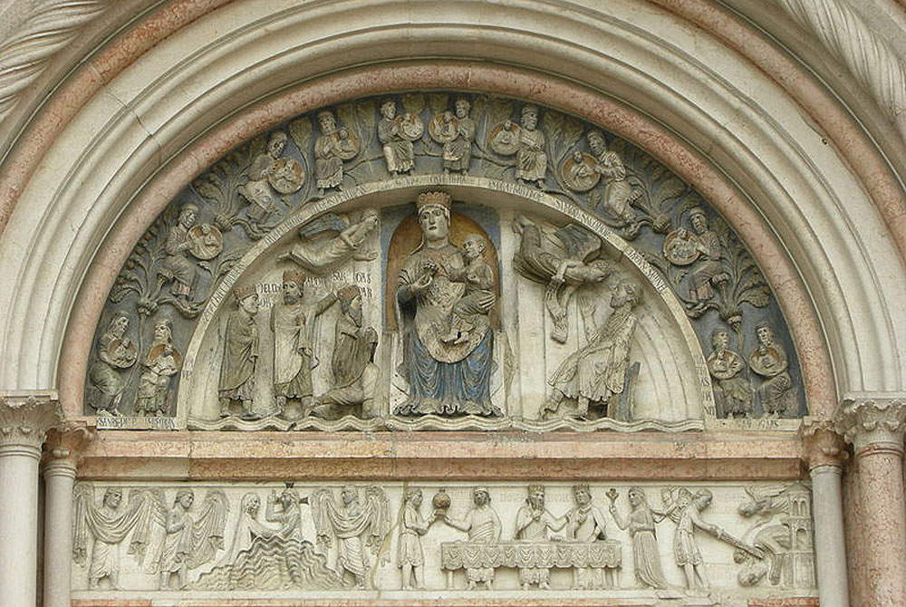 El portal de la Virgen. Foto Créditos Francesco Bini
