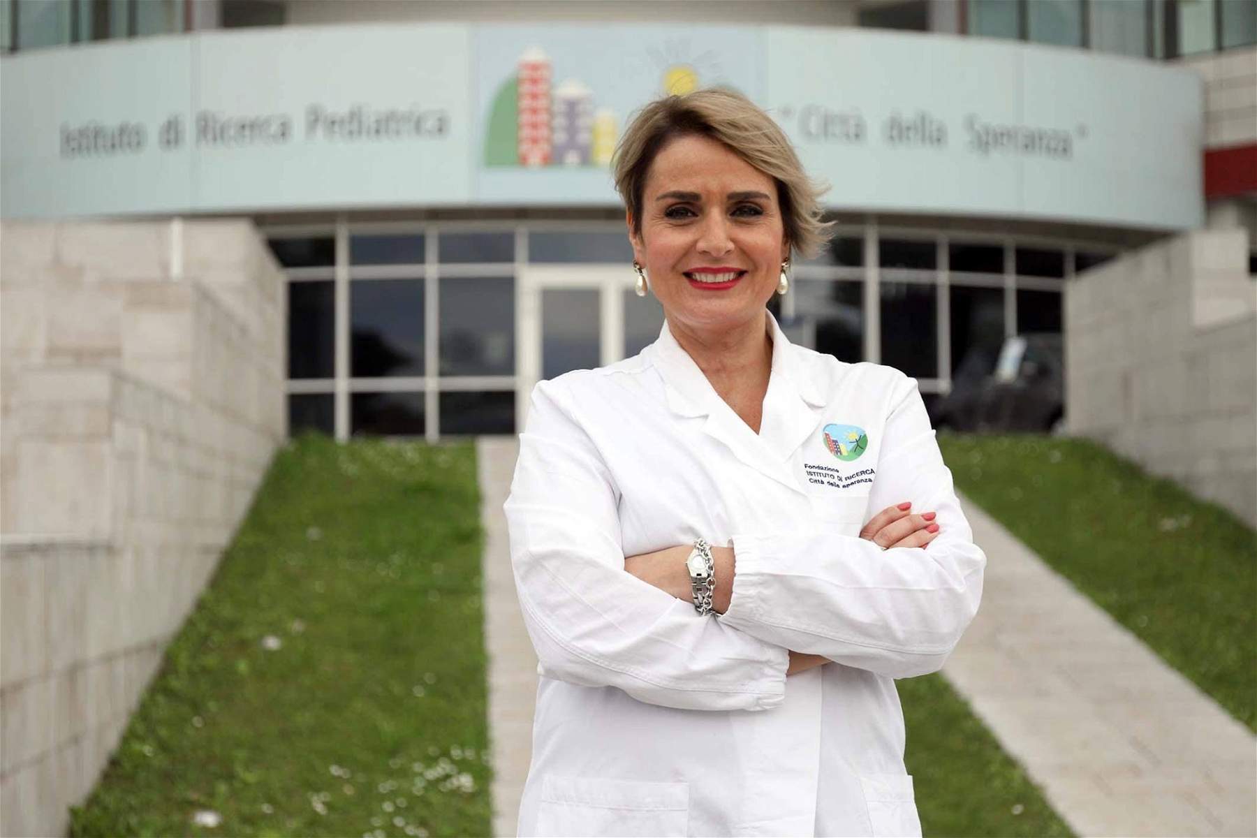 L'immunologiste Antonella Viola s'oppose aux fermetures : 