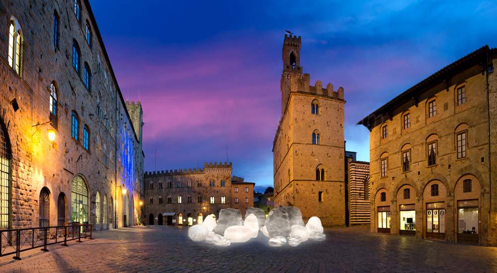 Volterra hosts the first alabaster Christmas: raw material as regeneration